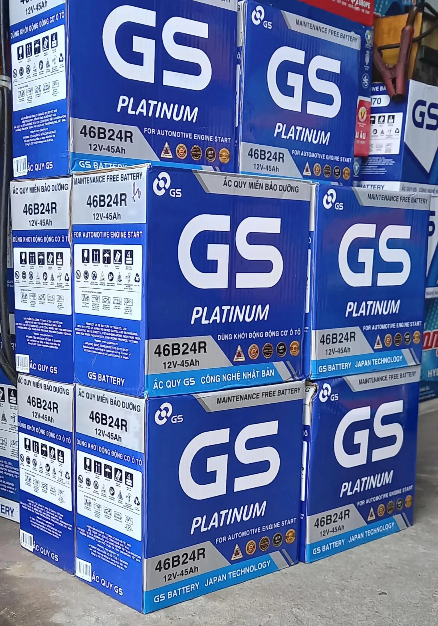 Cứu hộ kích nổ bình ắc quy 24/7