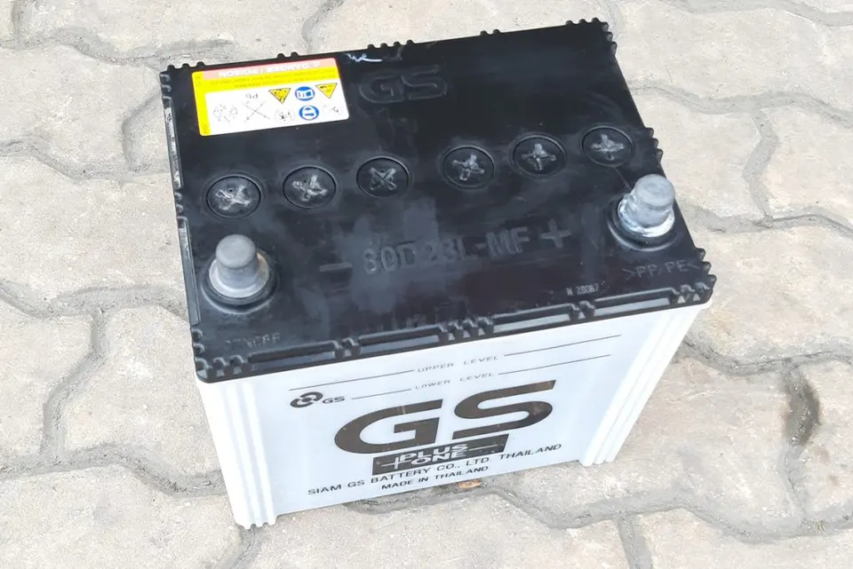 Thay Bình Ắc Quy Xe Nissan Navara Tại Cần Thơ: Thông Số, Tư Vấn & Lắp Tận Nơi 24/7