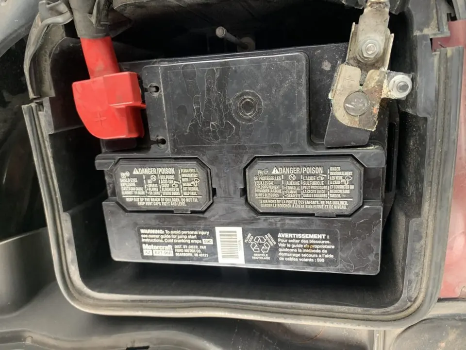 Thay Bình Ắc Quy Xe Ford Mustang Tại Cần Thơ: Thông Số, Tư Vấn & Lắp Tận Nơi 24/7