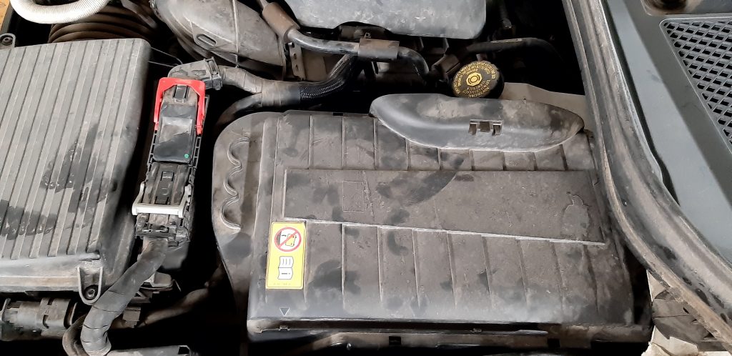Thay Bình Ắc Quy Xe Mercedes CLA45 AMG Tại Cần Thơ: Thông Số, Bảng Giá & Lắp Tận Nơi 24/7