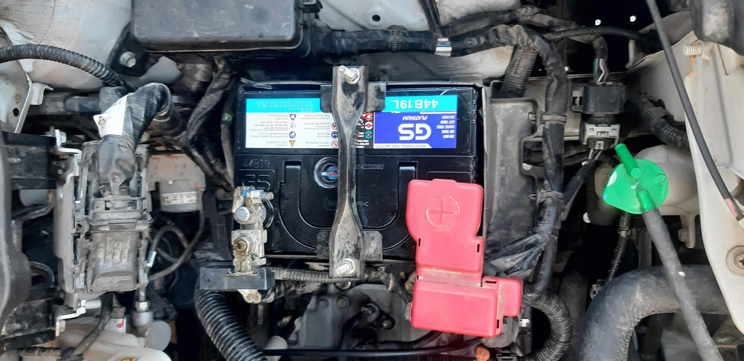 Thay bình ắc quy xe Suzuki XL7 tại Cần Thơ - Ắc Quy Cát Lâm