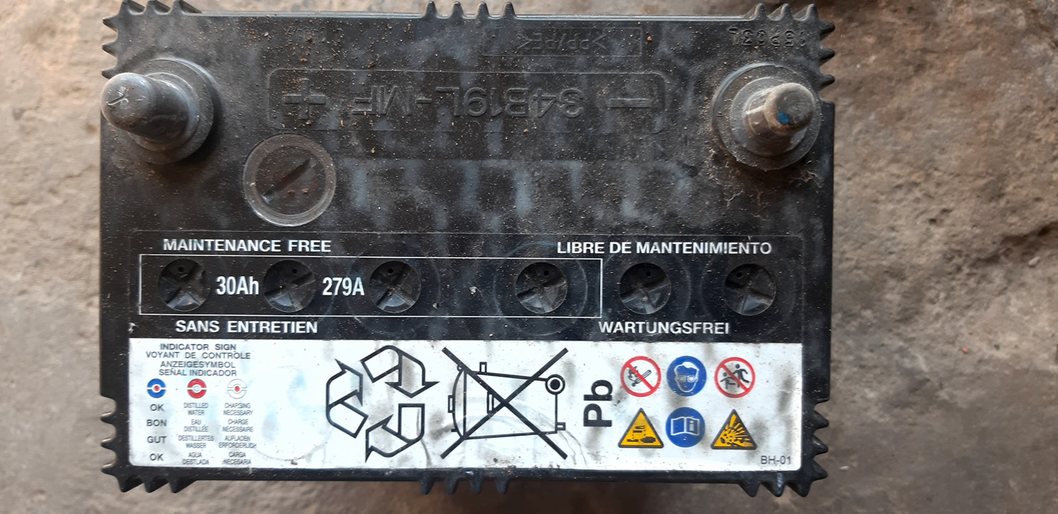 bình ắc quy theo xe Rush tại Cần Thơ - Ắc Quy Cát Lâm