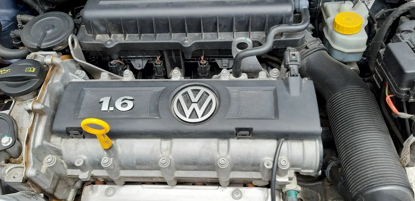 Volkswagen Polo 1.6 2015 tại Cần Thơ - Ắc Quy Cát Lâm