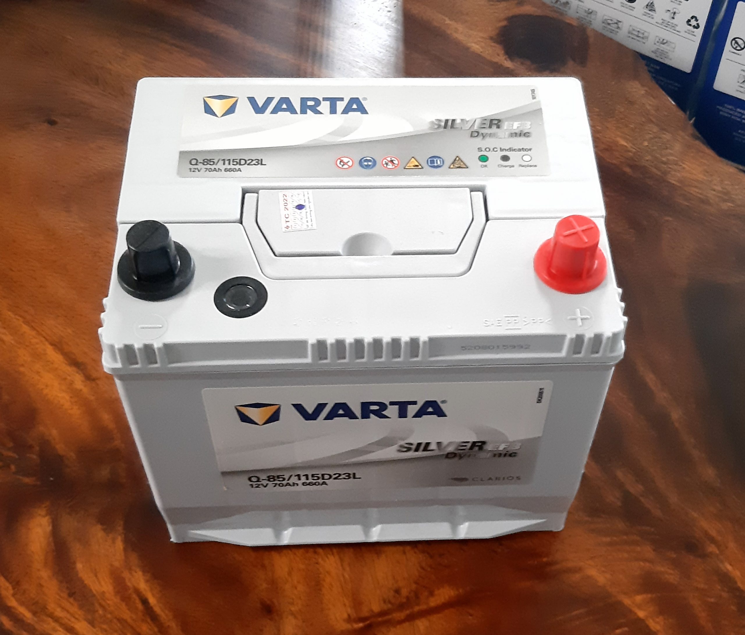 Ắc quy Varta Q85