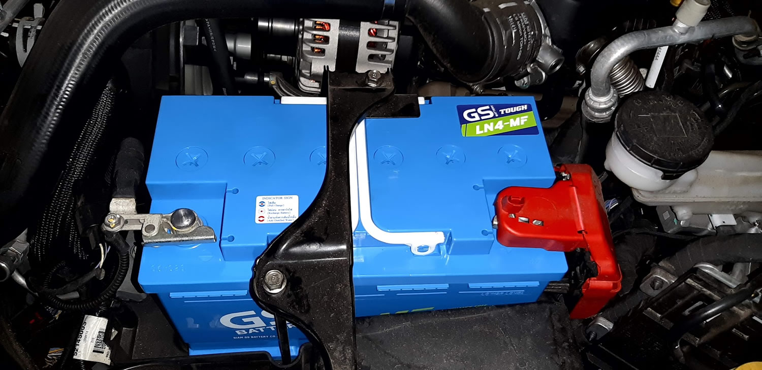 Thay bình acquy GS NL4 cho xe Chevrolet Colorado ltz